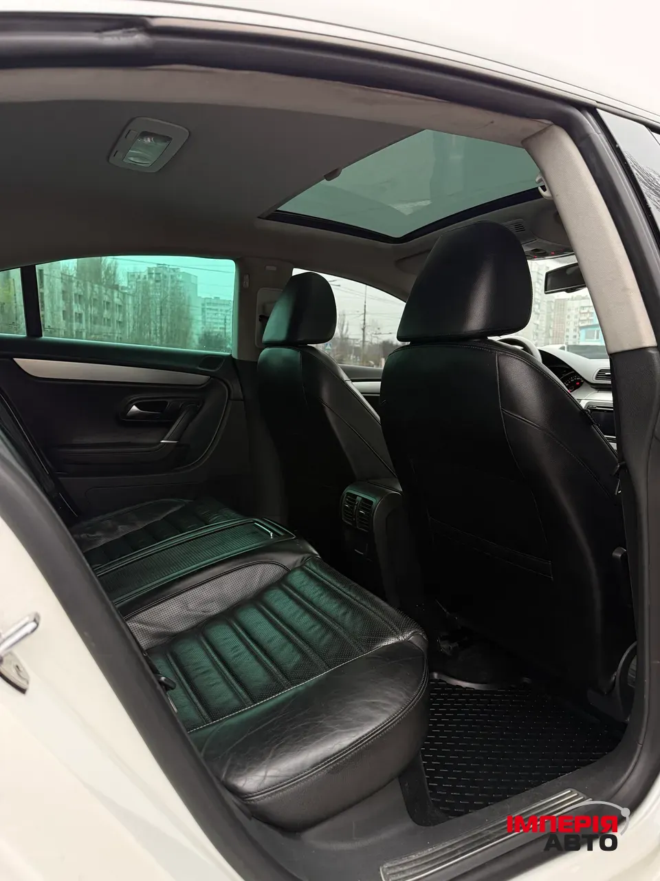 Volkswagen Passat CC - фото 27