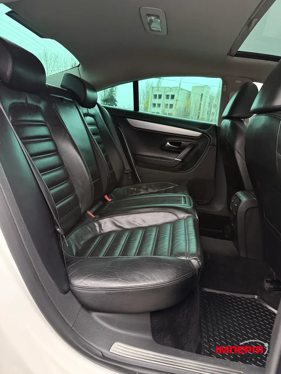 Volkswagen Passat CC - фото 28