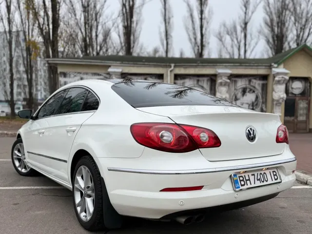 Volkswagen Passat CC - фото 5