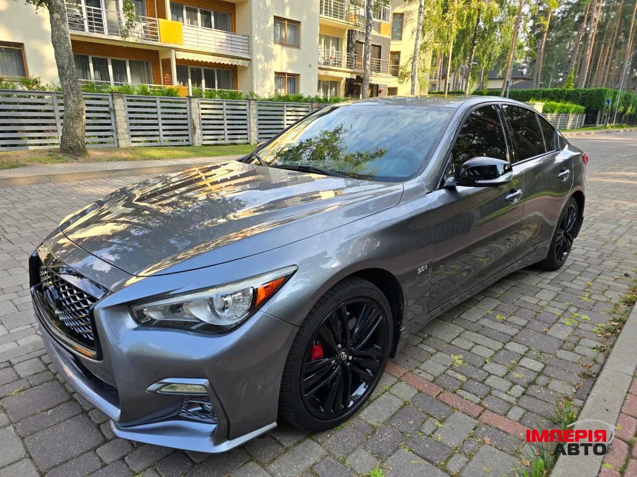 Infiniti Q50 - фото 1