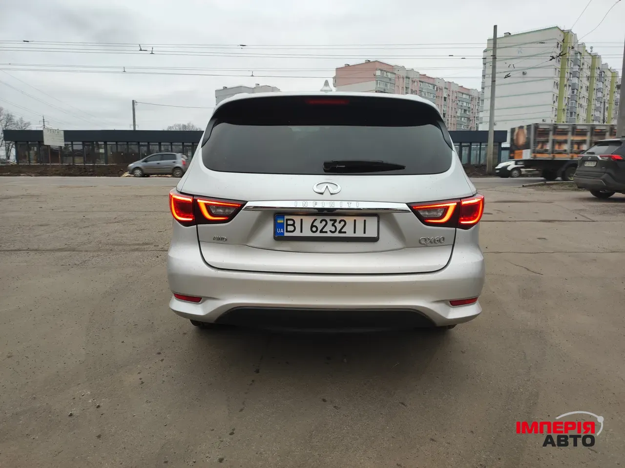 Infiniti QX60 - фото 4