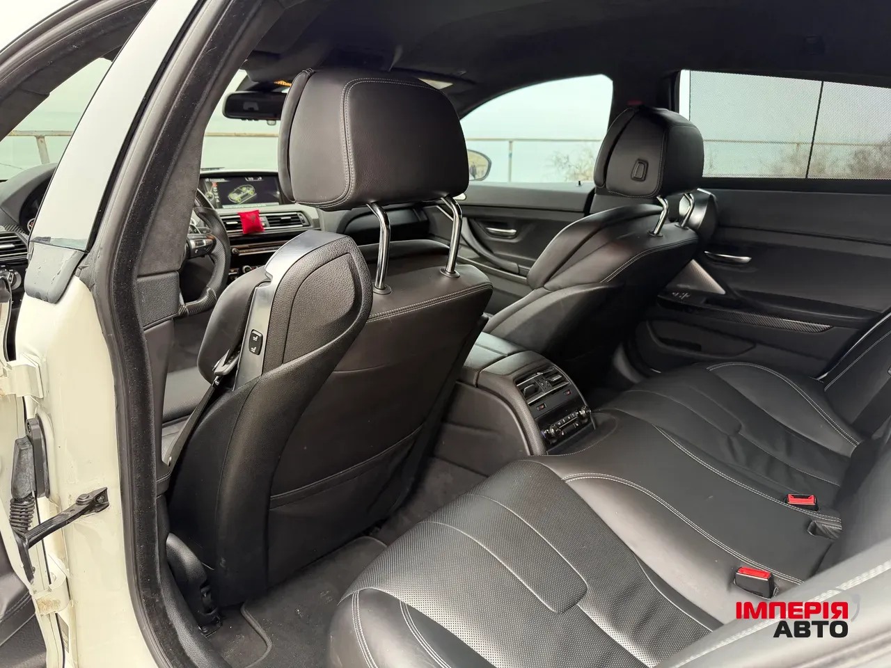 BMW M6 - фото 24