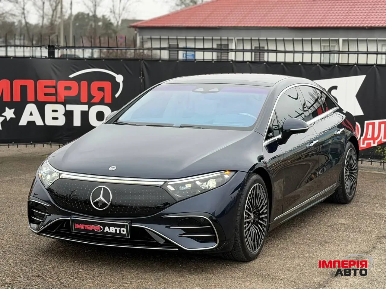 Mercedes-Benz EQS - фото 1