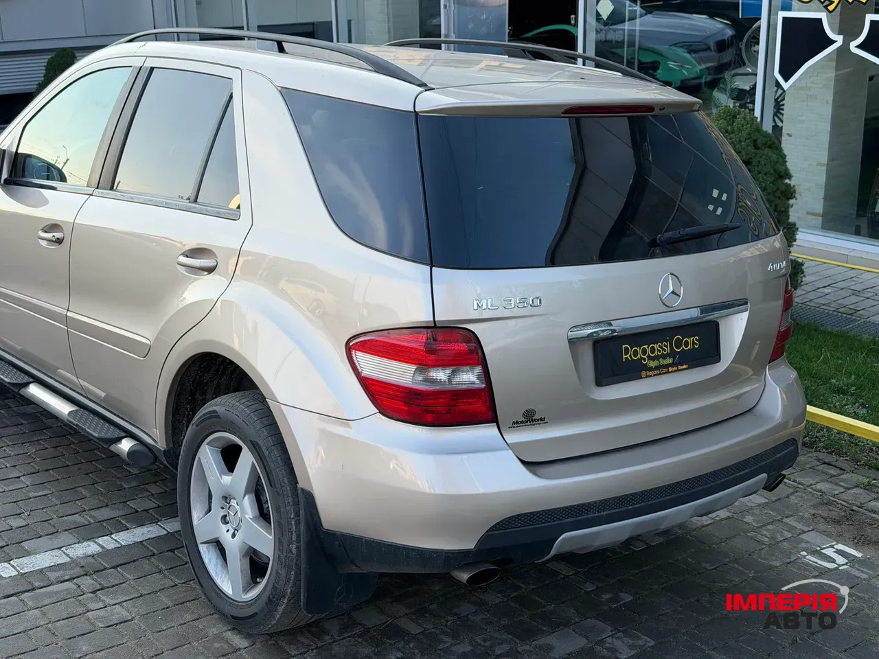 Mercedes-Benz M-Класс - фото 8