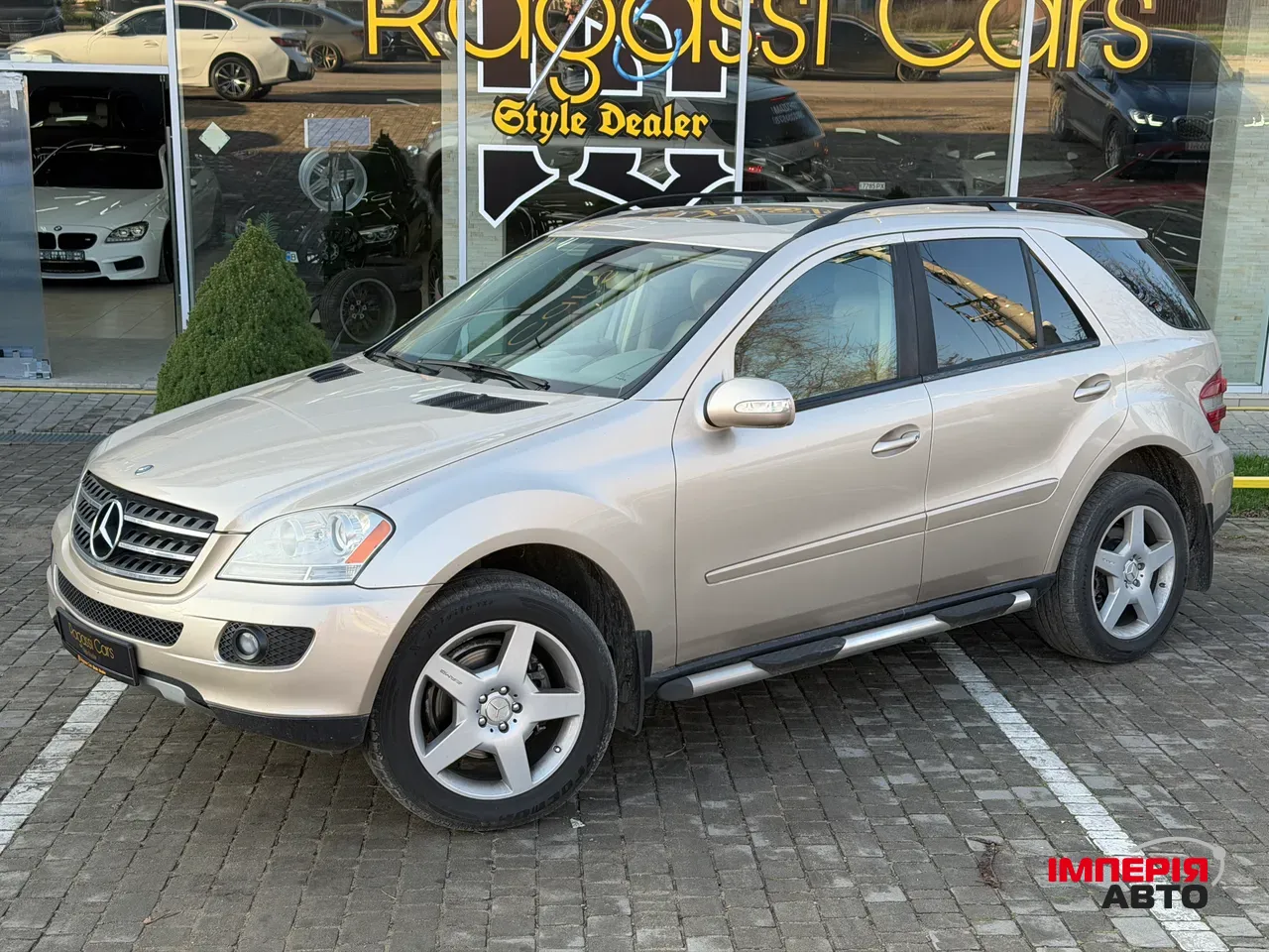Mercedes-Benz M-Класс - фото 1