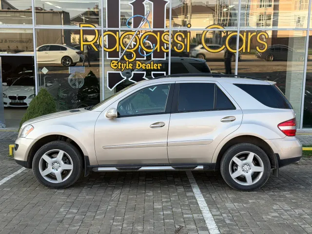 Mercedes-Benz M-Класс - фото 5