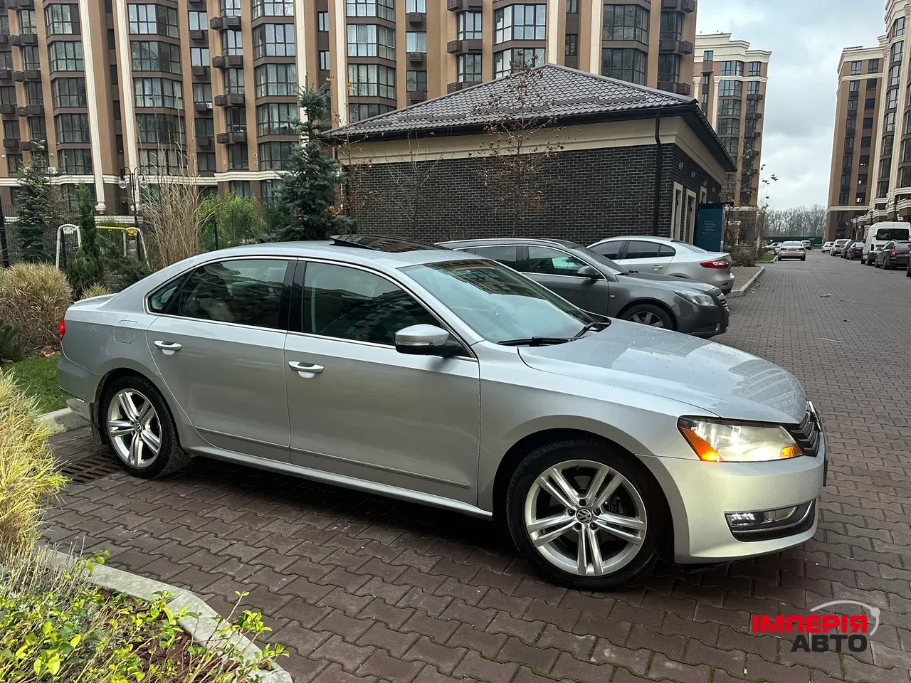 Volkswagen Passat - фото 3