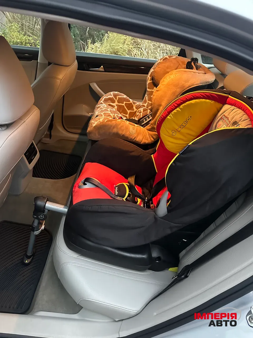 Volkswagen Passat - фото 21