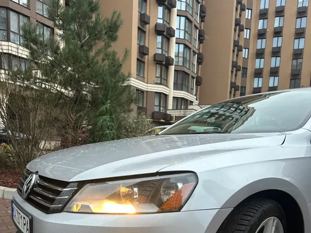 Volkswagen Passat - фото 2