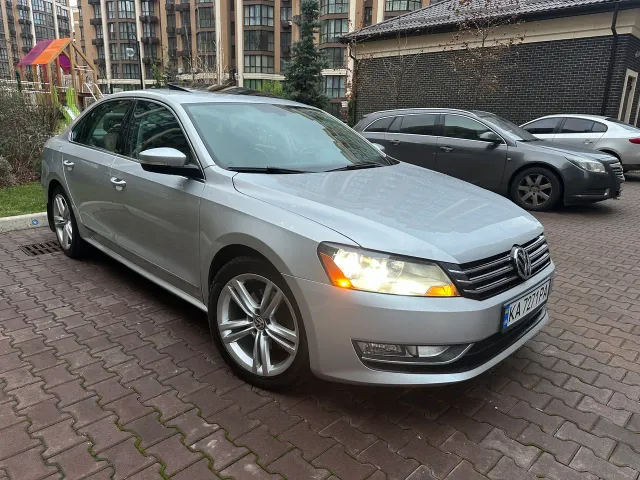 Volkswagen Passat - фото 5