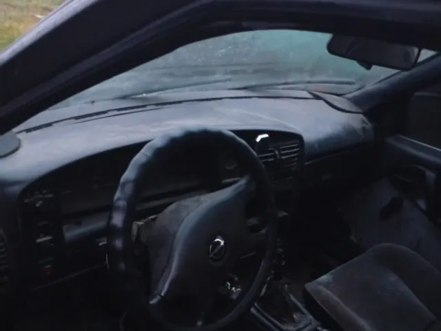 Opel Omega - фото 4