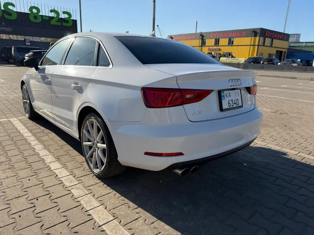 Audi A3 - фото 5