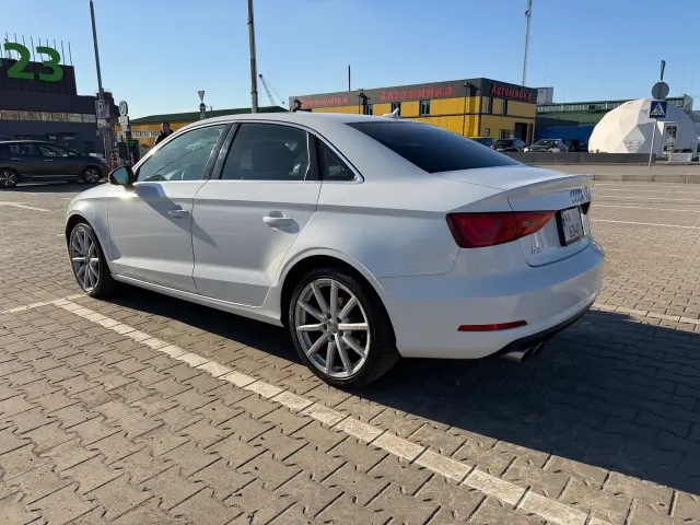 Audi A3 - фото 2