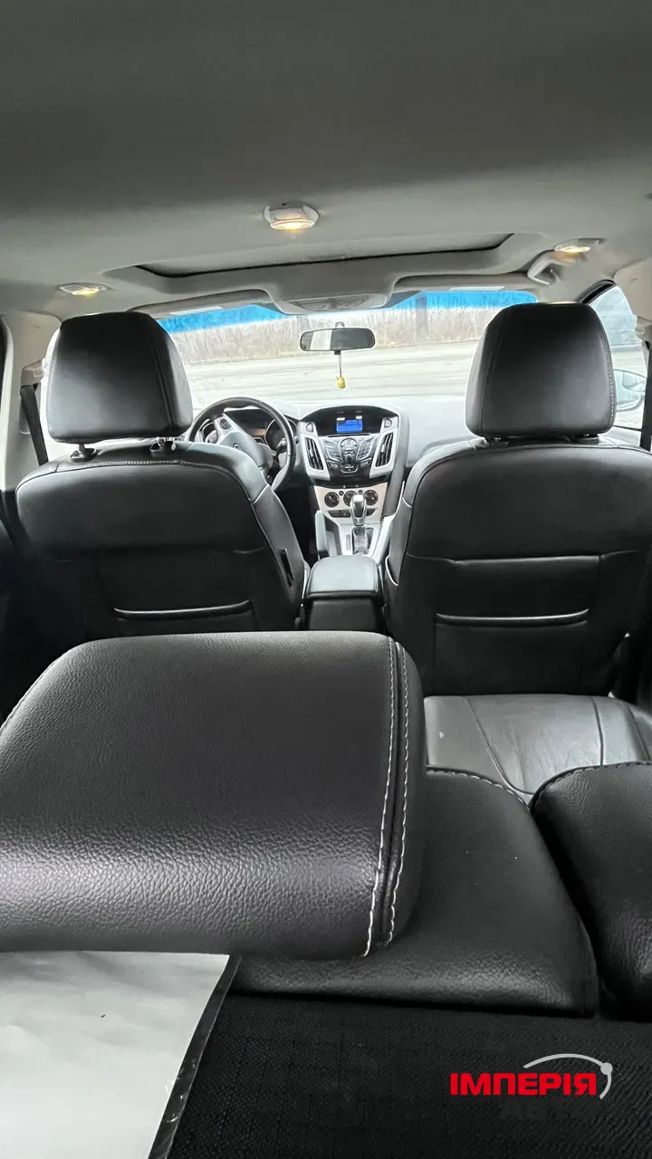 Ford Focus - фото 4