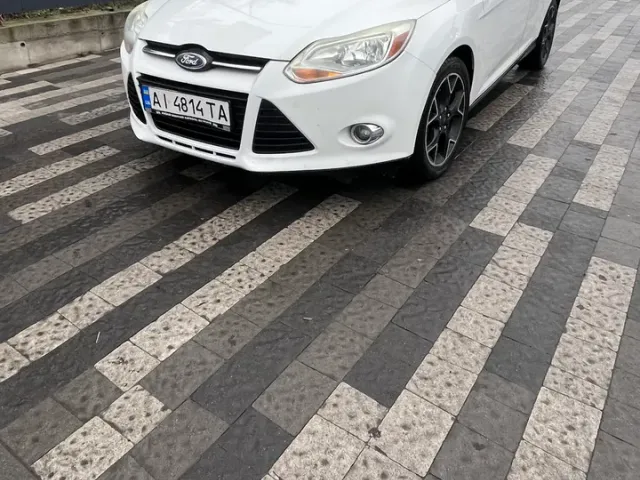 Ford Focus - фото 1