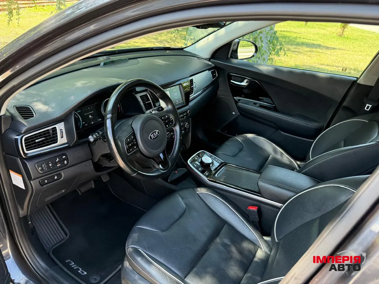 Kia Niro - фото 11