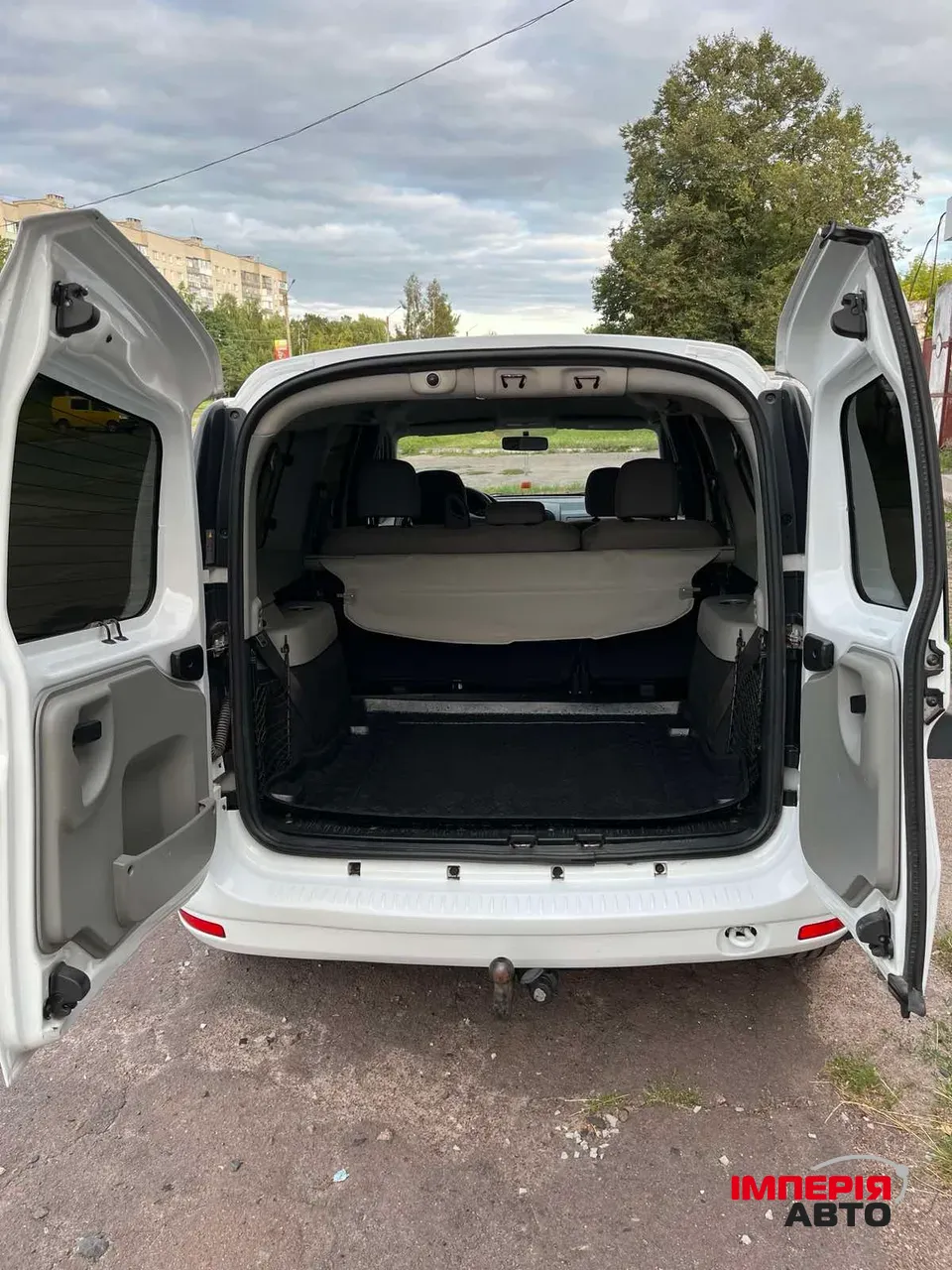 Dacia Logan - фото 5