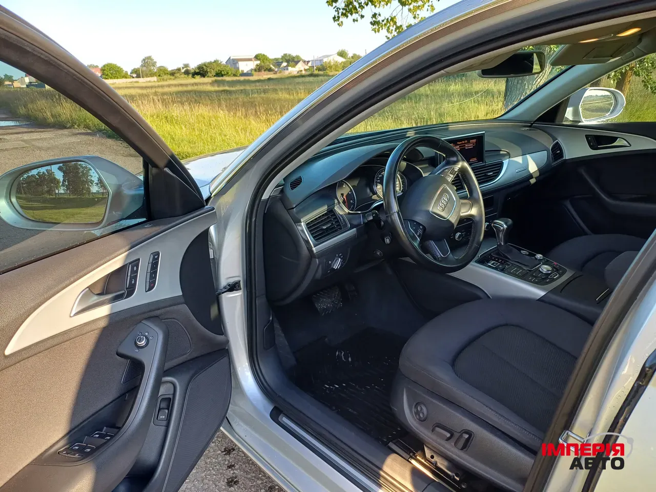 Audi A6 - фото 25