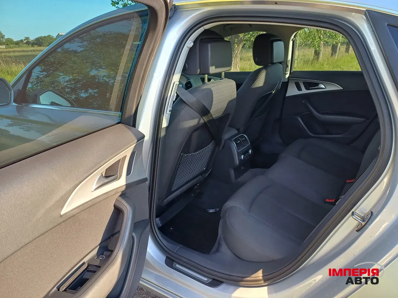 Audi A6 - фото 28