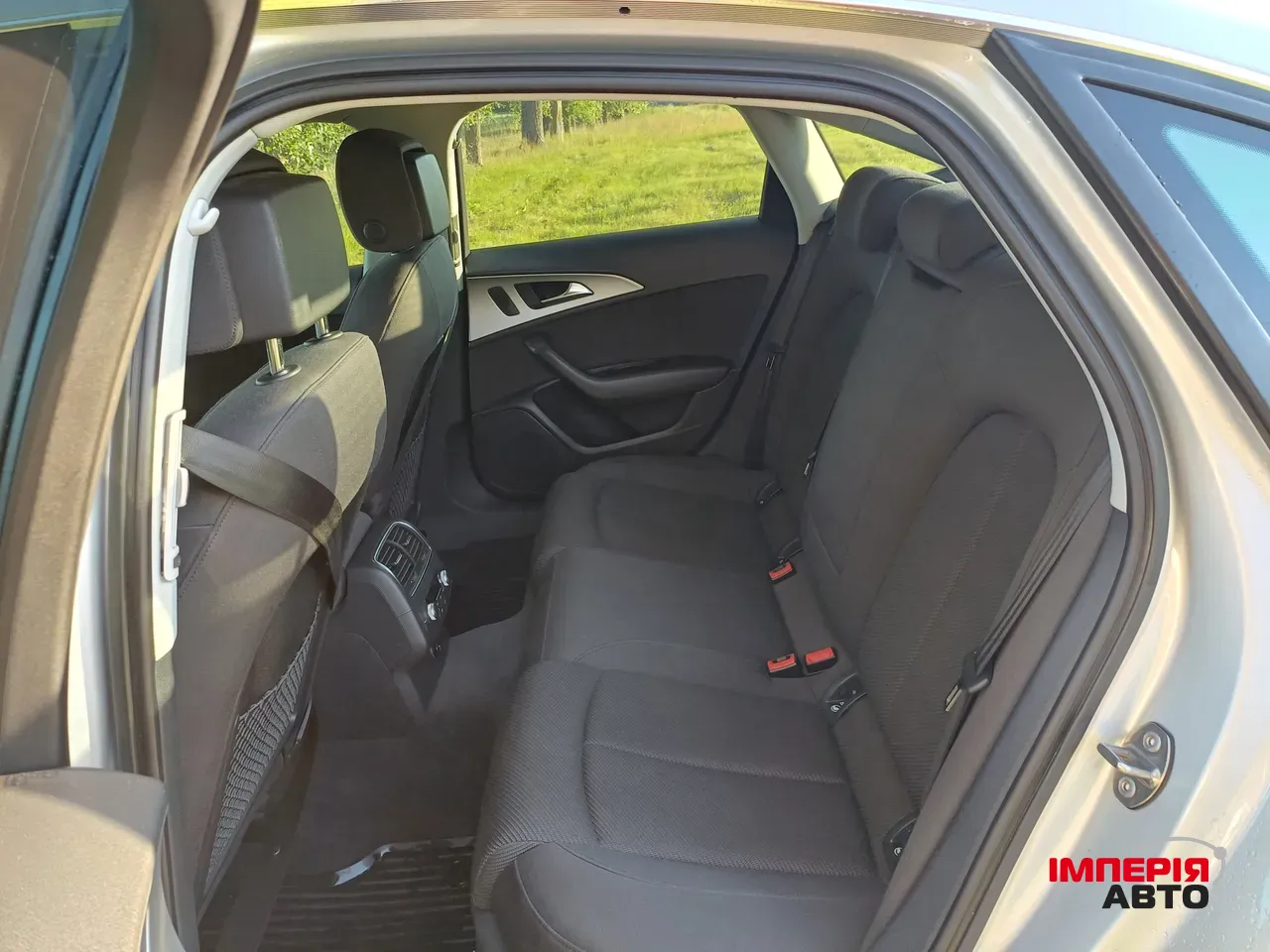 Audi A6 - фото 26