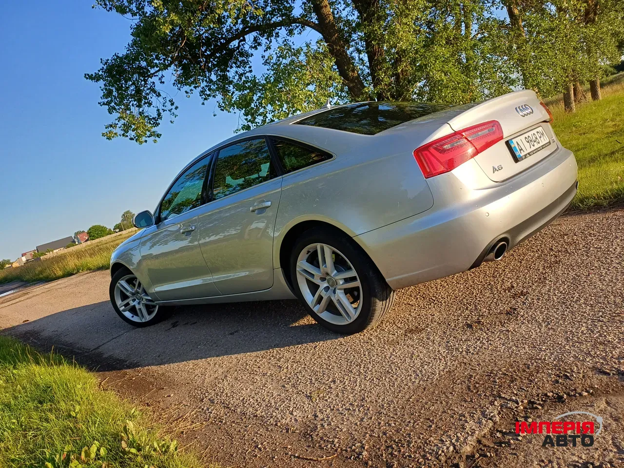 Audi A6 - фото 12