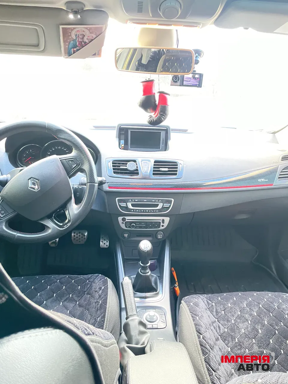 Renault Megane - фото 18