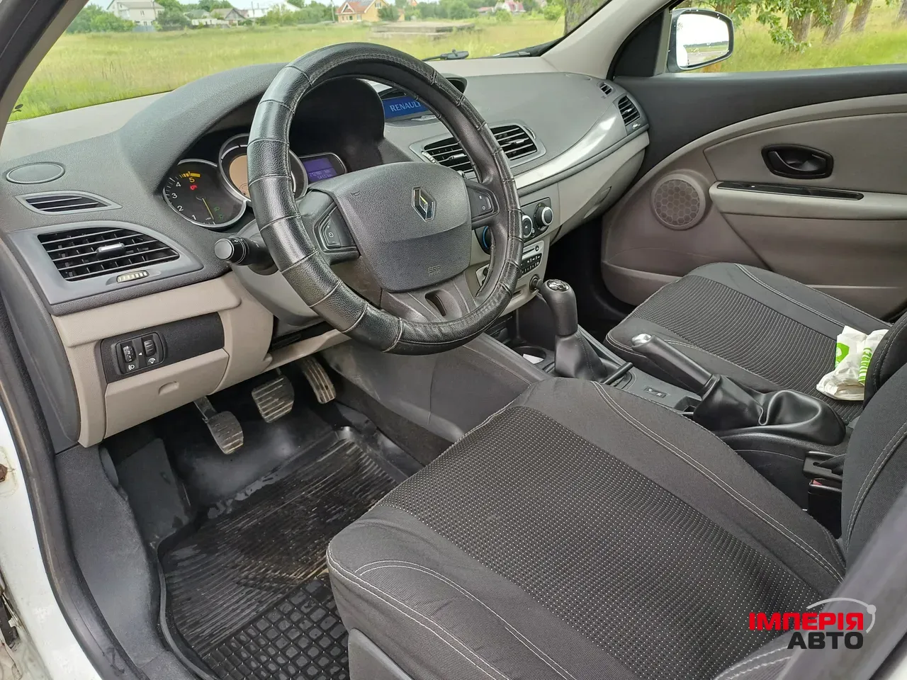 Renault Megane - фото 6