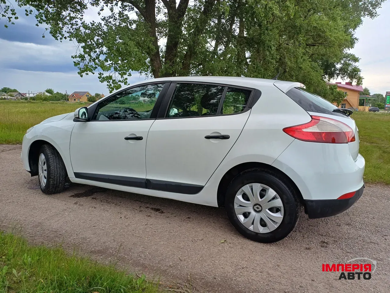 Renault Megane - фото 2