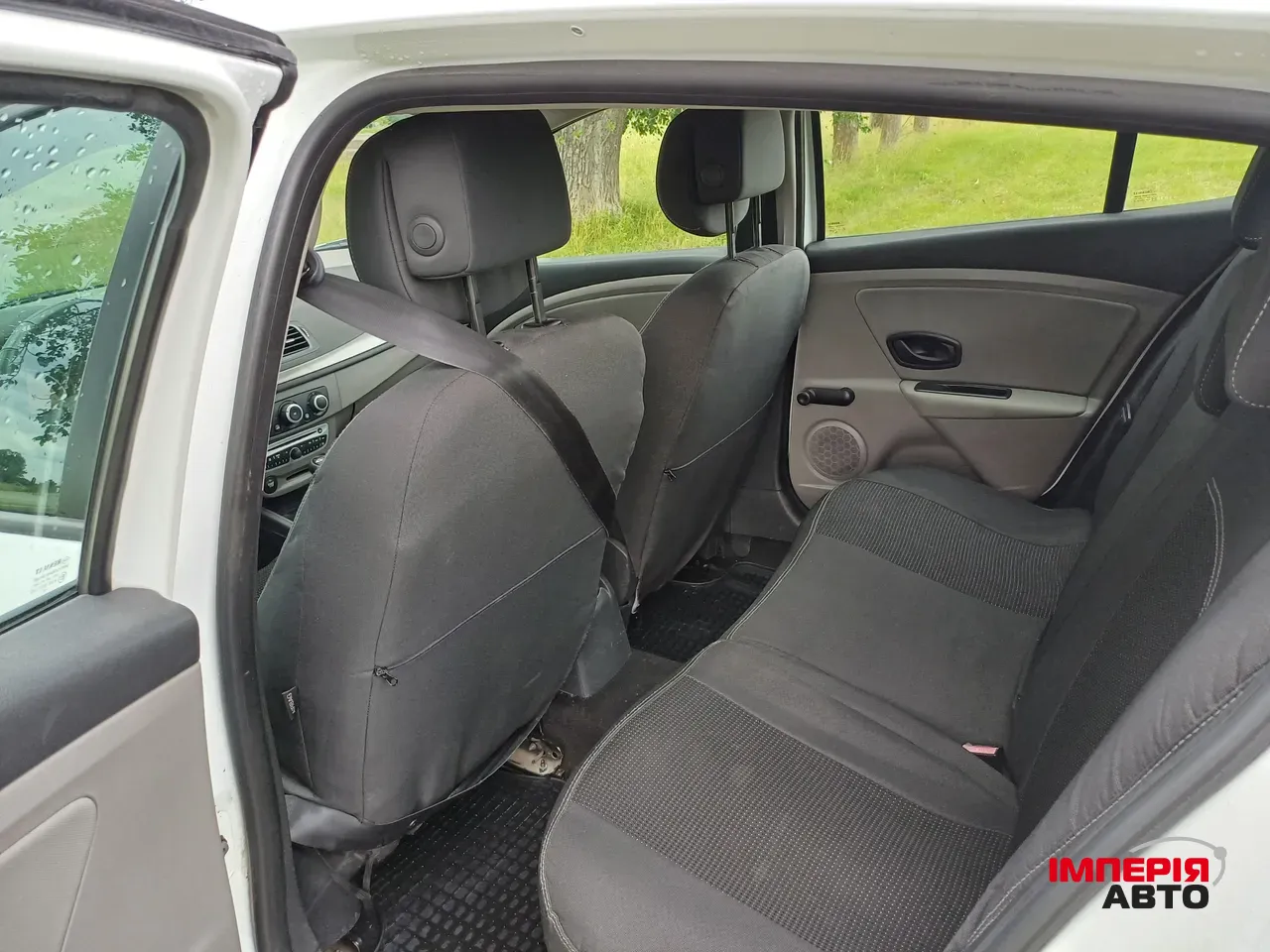 Renault Megane - фото 7