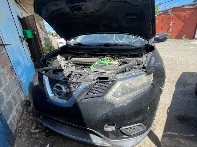 Nissan Rogue - фото 3