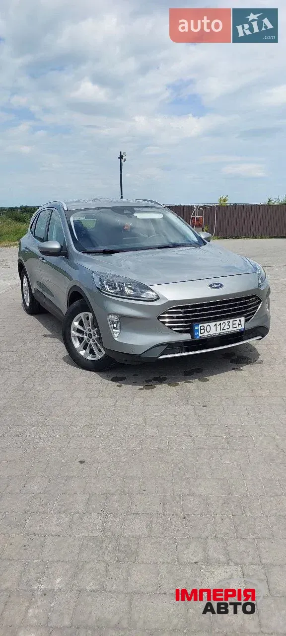 Ford Kuga - фото 7