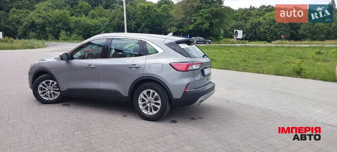 Ford Kuga - фото 2