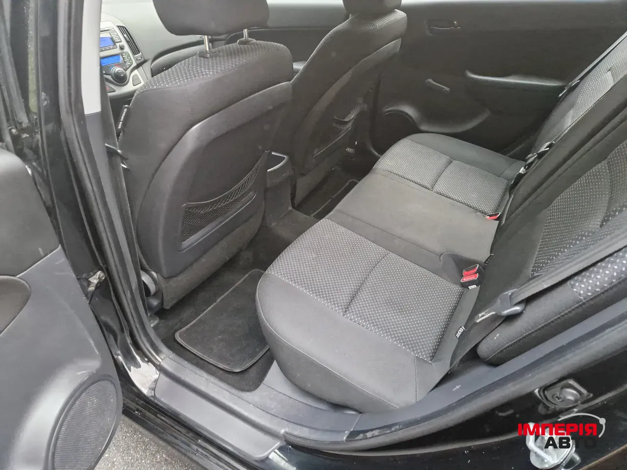 Hyundai i30 - фото 19