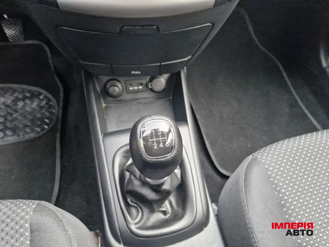 Hyundai i30 - фото 18