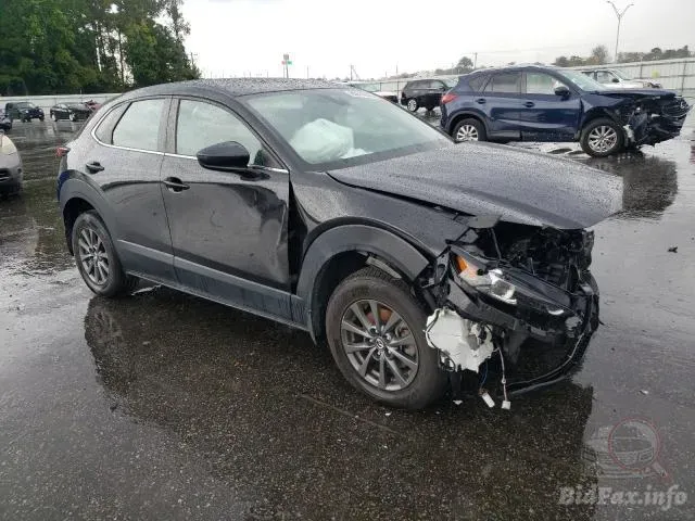 Mazda CX-30 - фото 4