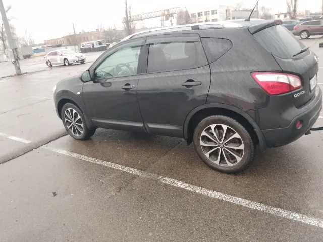 Nissan Qashqai - фото 2