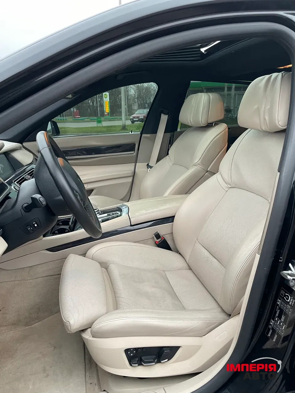 BMW 7 серії - фото 11