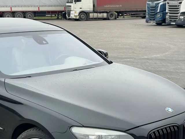 BMW 7 серії - фото 5