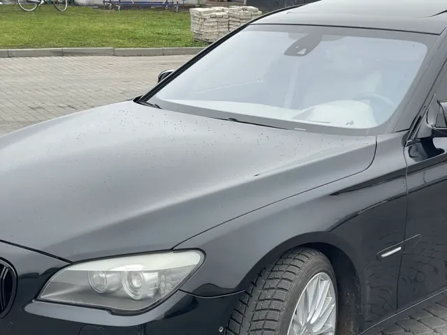 BMW 7 серії - фото 4