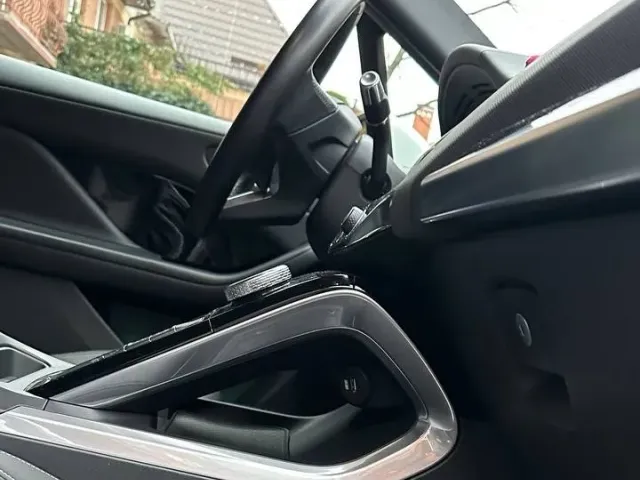 Jaguar I-Pace - фото 5