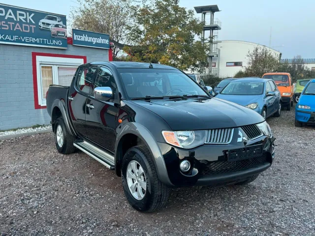 Mitsubishi L200 - фото 2