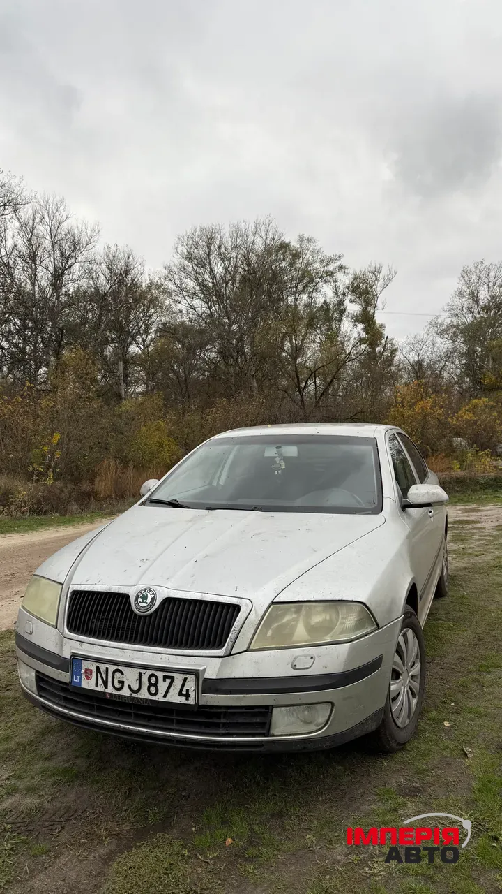 Skoda Octavia - фото 1