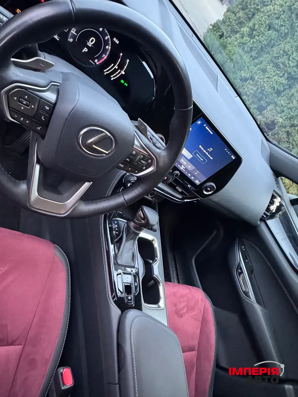 Lexus NX - фото 14