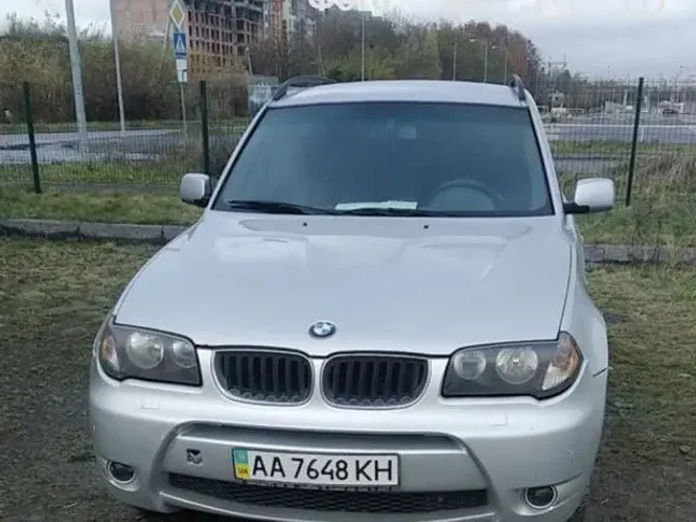 BMW X3 - фото 1