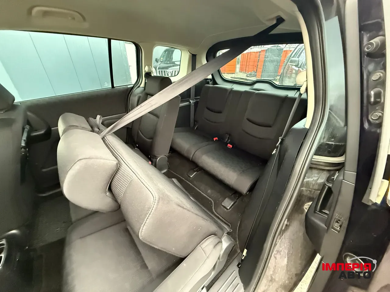 Mazda 5 - фото 13