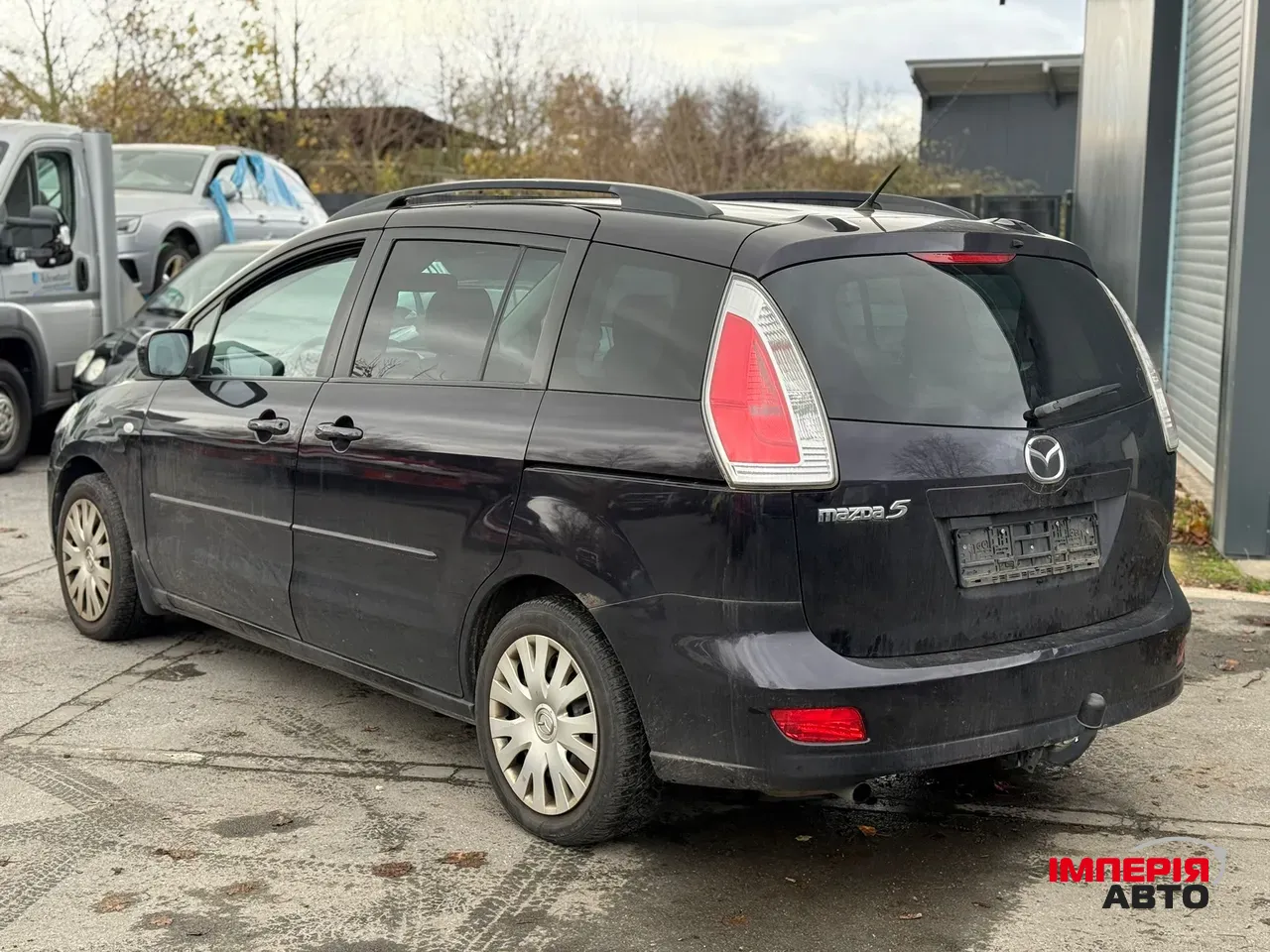 Mazda 5 - фото 6