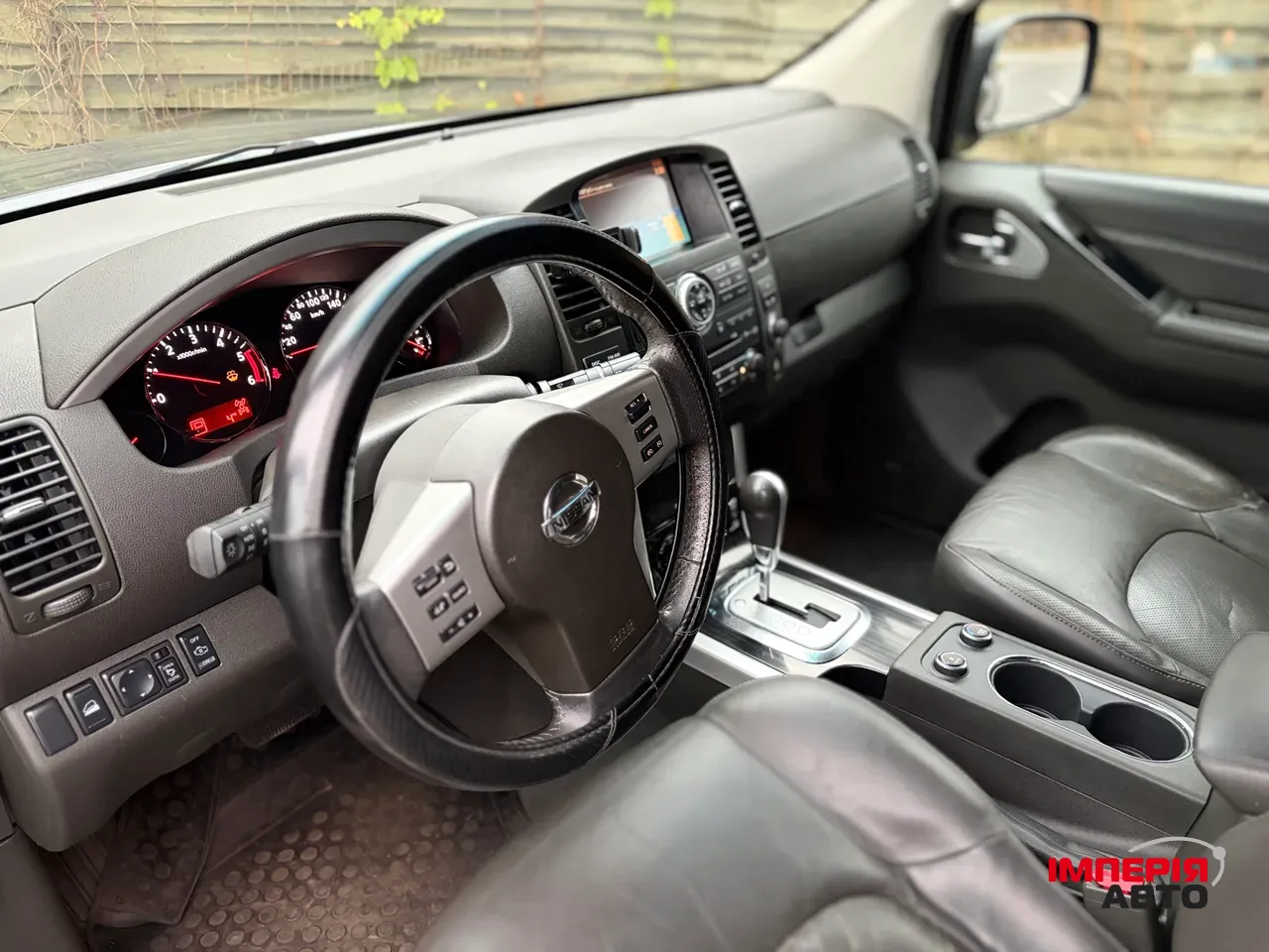 Nissan Pathfinder - фото 9