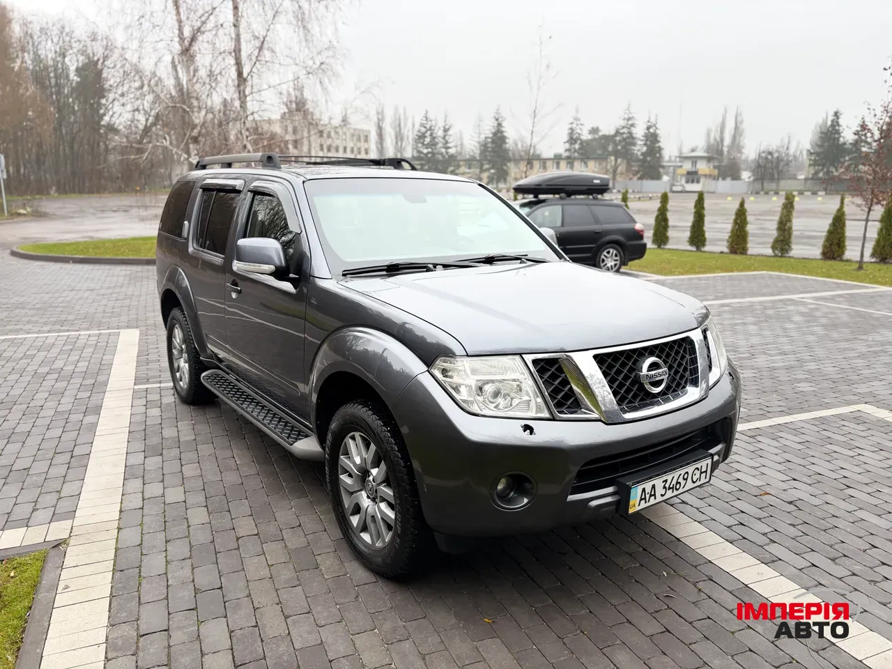 Nissan Pathfinder - фото 2