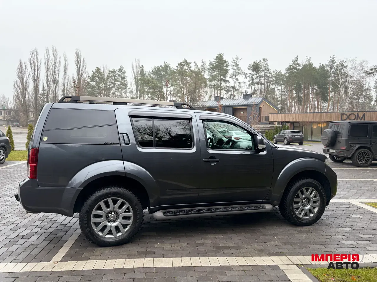 Nissan Pathfinder - фото 3