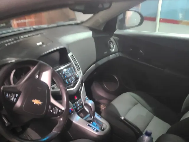 Chevrolet Cruze - фото 4